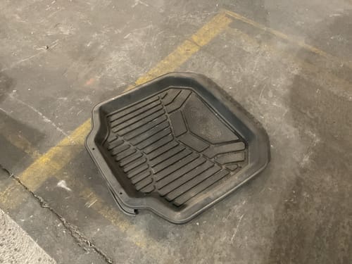 slide-items-3