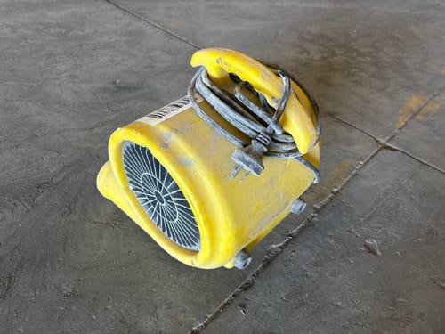 slide-items-1