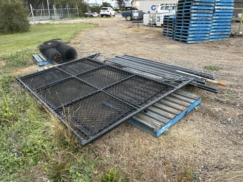 slide-items-0