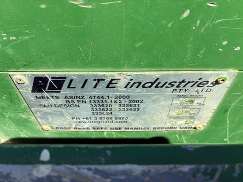 slide-items-1