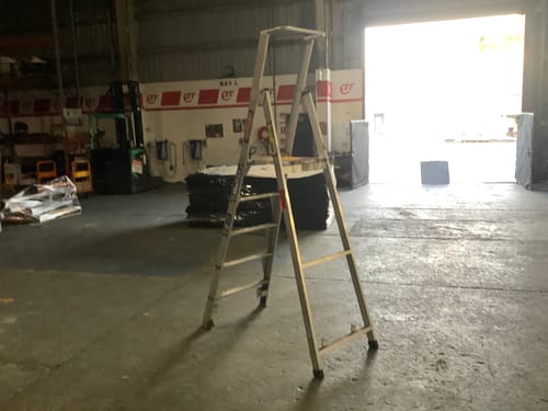 slide-items-0