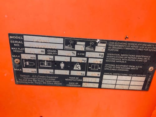 slide-items-4