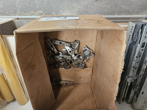 slide-items-1
