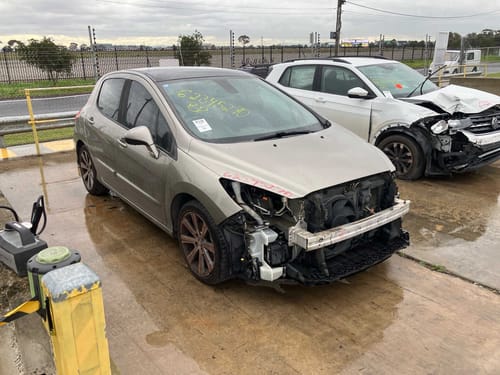 slide-items-0