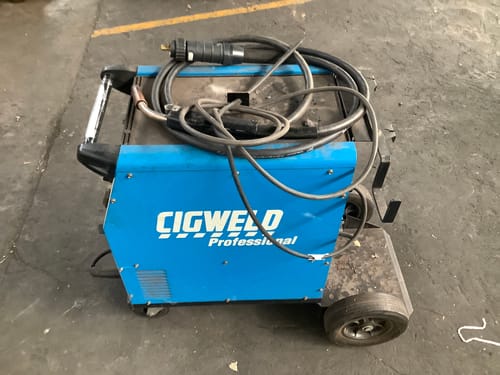 slide-items-1