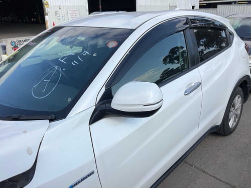 slide-items-3