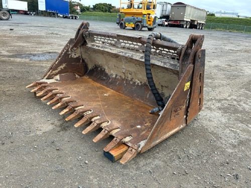slide-items-1