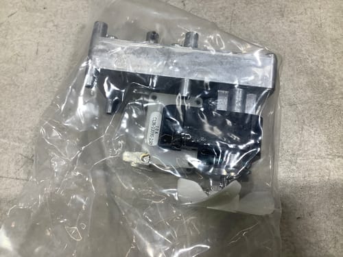 slide-items-3