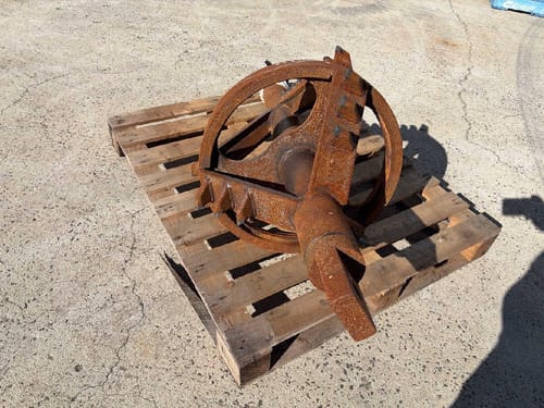 slide-items-4