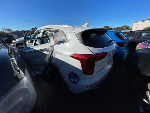 slide-items-4