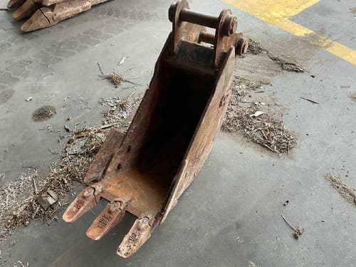 slide-items-1