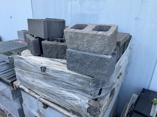 slide-items-1
