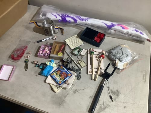 slide-items-2