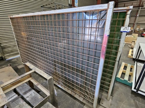 slide-items-1