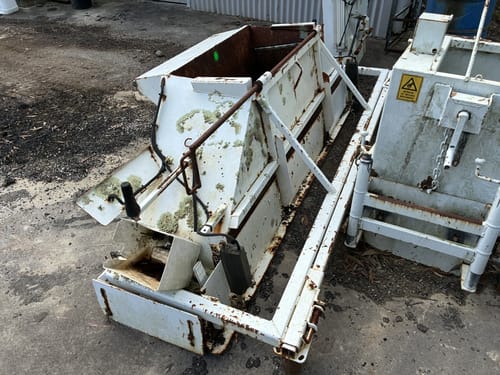 slide-items-4