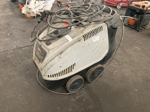 slide-items-3
