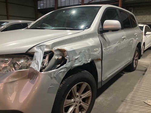 slide-items-3