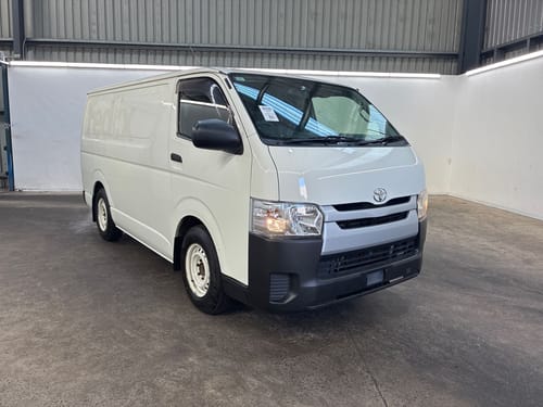2016 Toyota Hiace - KDH201R Van LWB 4dr Auto 4sp 955kg 3.0DT (Jun)
