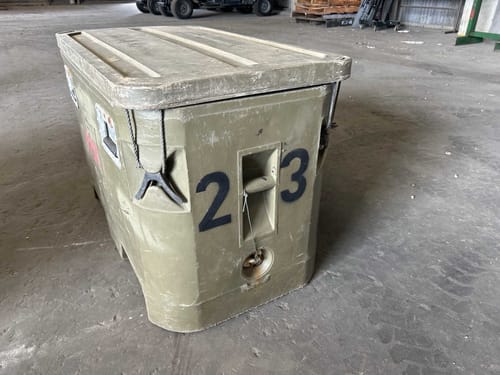slide-items-1