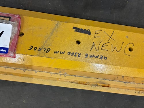 slide-items-1