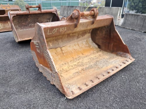 slide-items-0