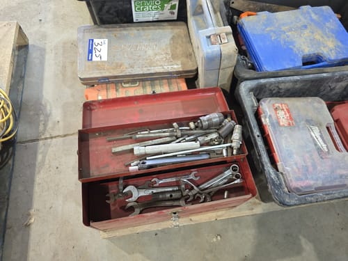 slide-items-3