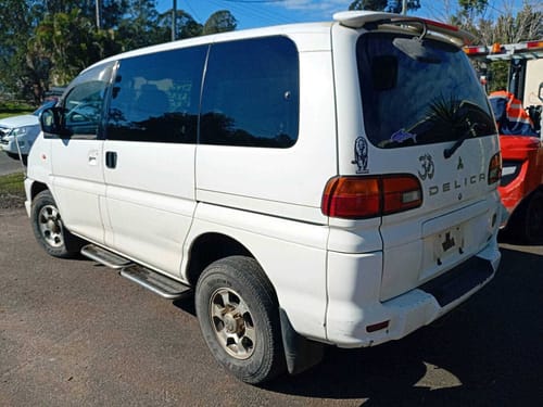 slide-items-4