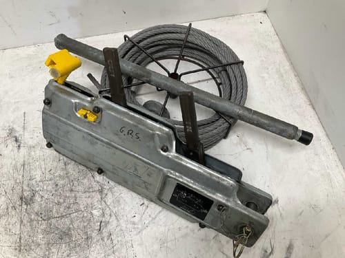 slide-items-4