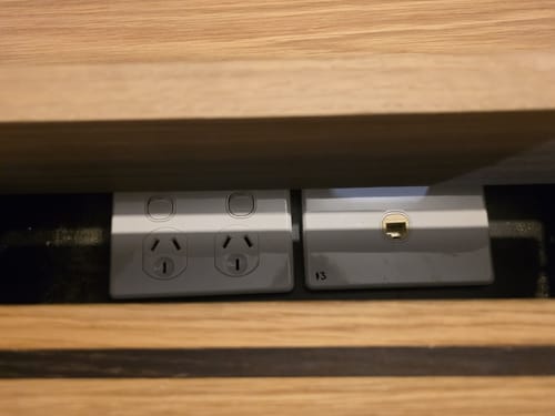 slide-items-4