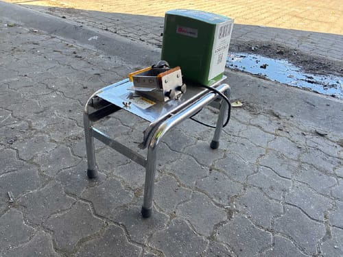 slide-items-1