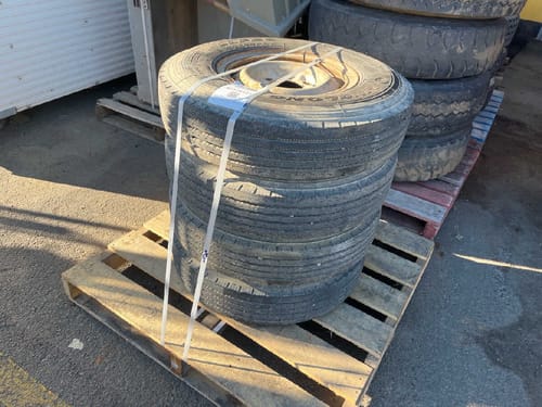 slide-items-0