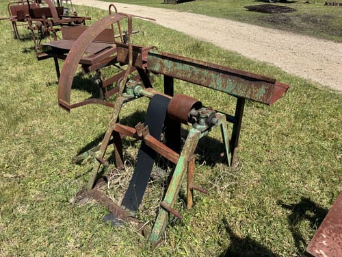 slide-items-3