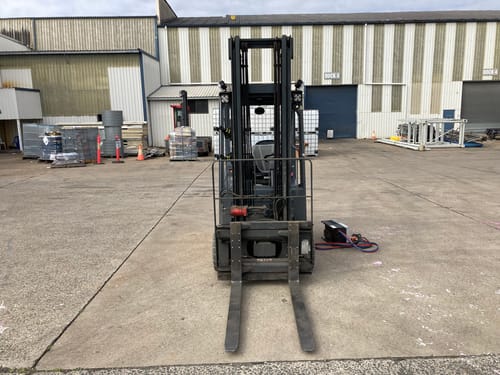 slide-items-1
