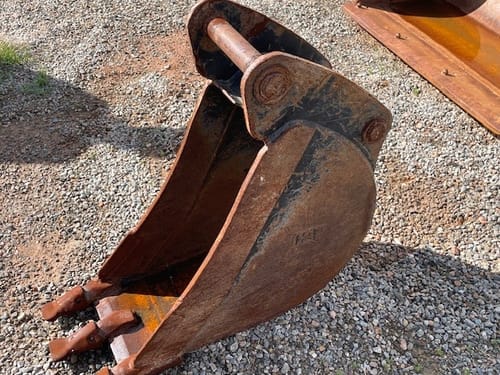 slide-items-3