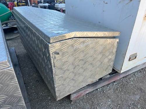 slide-items-1