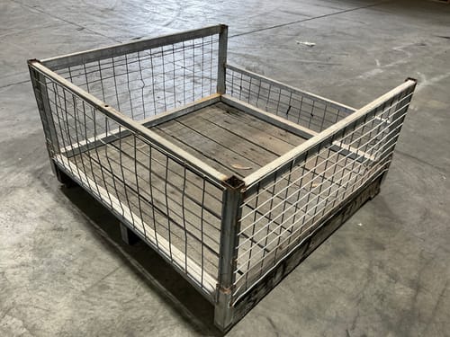 Empty Pallet Cage