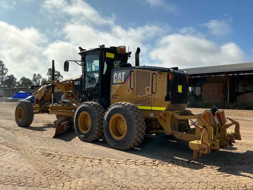 slide-items-4