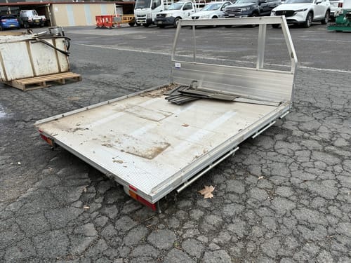 slide-items-1