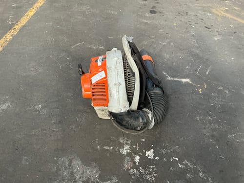 slide-items-3