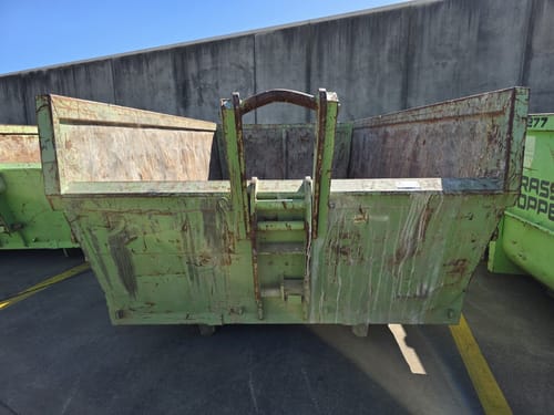 slide-items-1
