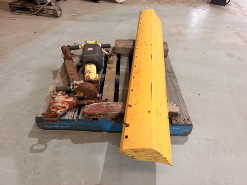 slide-items-1