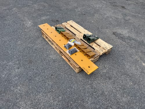 slide-items-3