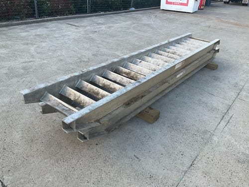 slide-items-4
