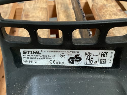 slide-items-3