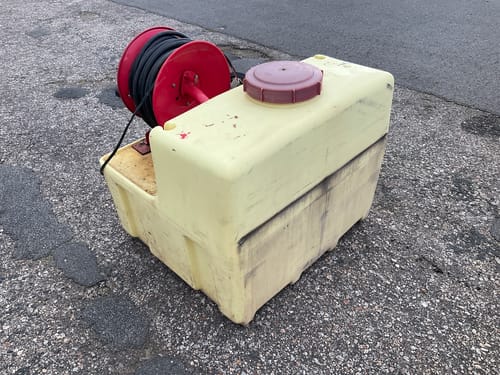 slide-items-3
