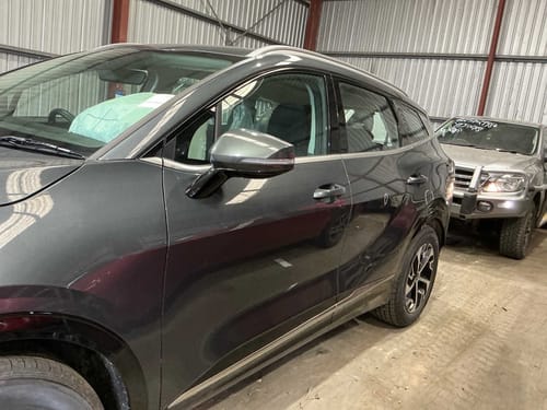 slide-items-3