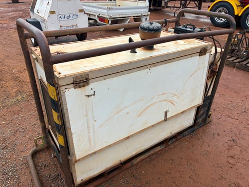 slide-items-0