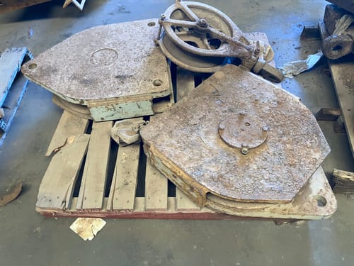 slide-items-4