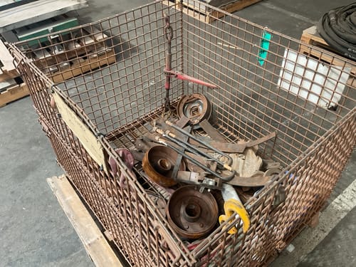 slide-items-1