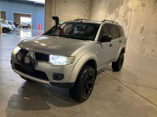 slide-items-2
